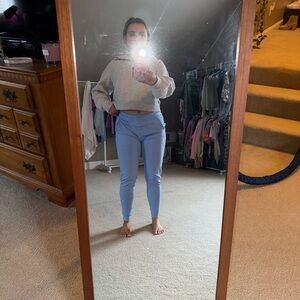 Alphalete Joggers Color Blue Size small